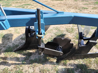 Pluh za malotraktor (dvojradlicny) - 3