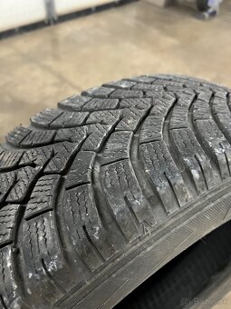 Falken Eurowinter HS01 185/65R15 88T zimné - 3