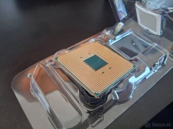 AMD Ryzen 5 3500x - 3