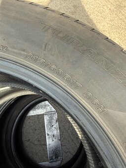215/60 R17 bridgestone letne - 3