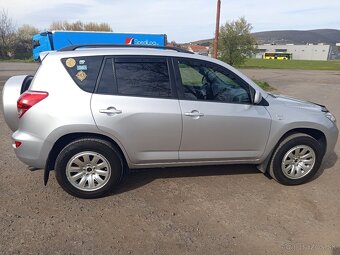 Toyota Rav4 - 3