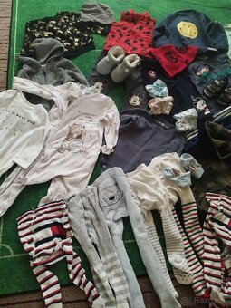 Balík oblečenia - veľkosť 80, grátis pančuchy Hilfiger - 3