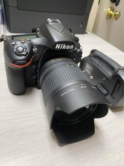 Nikon D810 + Nikon AF-S DX 18-105mm + - 3