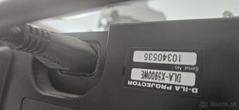 Projektor JVC DLAX5900WE - 3
