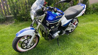 Suzuki gsx 1400 - 3