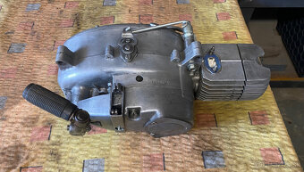 jawa pionier ,robot,predam motor - 3