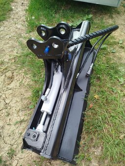 Hydraulická svahova lyžica - 3