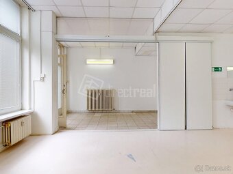 Priestranný obchodný priestor na úžasnom mieste - 3