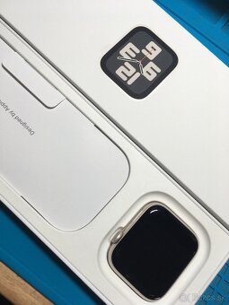 Apple Watch Se gen.2 44mm starlight - 3