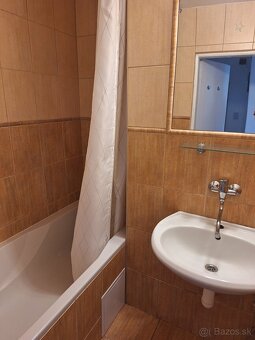 Prenájom 2-izbový byt - 3