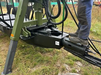 Vyvážačka BMF - Farma 7T s pohonom - 3