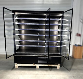 Prístenná vitrína IM 2m - 3