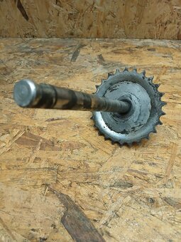 Babetta 207 hriadeľ šľapadiel - 3