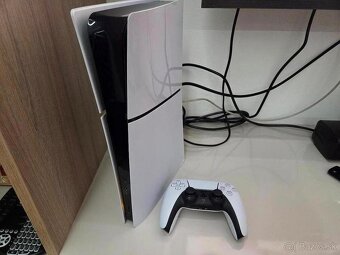 Sony PlayStation 5 Slim verzia - 3