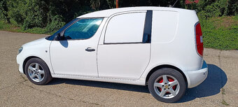 Predám ŠKODA PRAKTIK 1.6TDI 66kW 2011 - 3