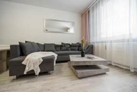 Predaj - Veľký 1-izbový byt , 40 m2  Beskydská ulica - 3