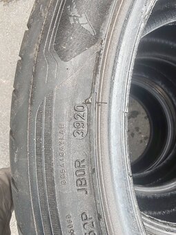 Goodyear 245/40 r18 - 3