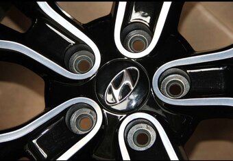 HYUNDAI/R18/R19 ORIG.ALU/PNEU - 3