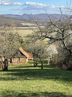 Štiavnické vrchy- záhrada, chalupa, pozemok, investícia - 3