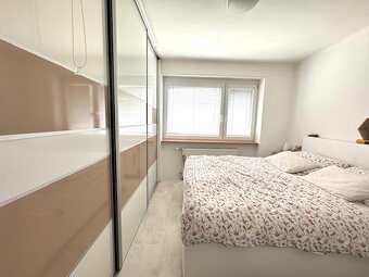 Na predaj 3 izbový byt v centre po kompl. rekonštrukcii - 3