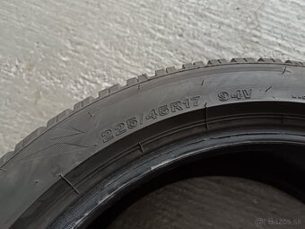 Predám alebo kúpim 1ks zimná Brigestone 225/45 R17 - 3