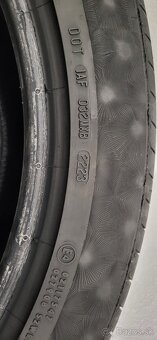 Pneu 255/45 R20 V XL - 3