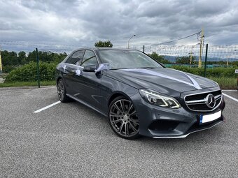Auto na svadbu, svadobné fotenie Mercedes E500 Brabus - 3