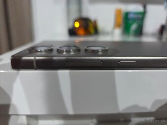 Samsung S24 Ultra 512GB šedý - 3