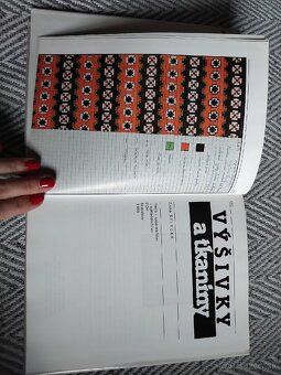 Výšivky a tkaniny - 3