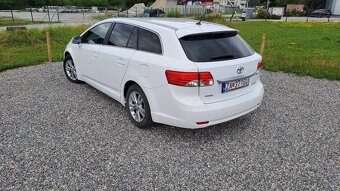 Toyota Avensis Combi, M6, 2013 - 3
