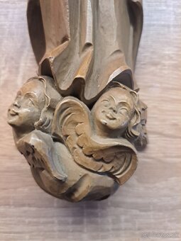 Panna Mária bohorodička soška na stenu - 3