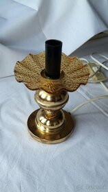 Lampa výška cca 18 cm, je možná montáž na stenu. - 3