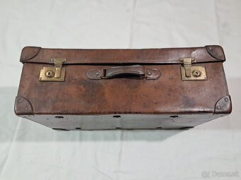 starožitný cestovný kufor (obdobie 1940-1960). - 3