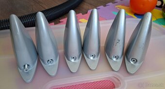 Veľké tukano, konzola na police - 3