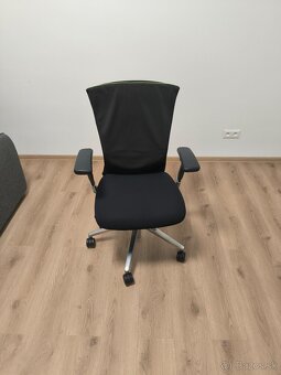 Kancelárska stolička - 3