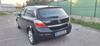 Opel astra - 3