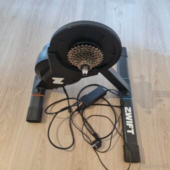 Zwift Hub - cyklotrenažér - 3
