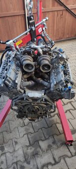 PREDÁM KOMPLET MOTOR BMW S63B44B NA NÁHRADNÉ DIELY - 3