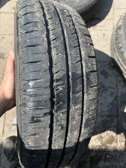 Nexen Roadian CT8 215/70 r15C - 3