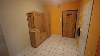 Predám 2. izbový byt, Levice - 3