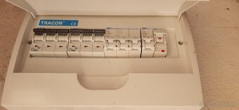 Murovaná garáž 26 m² s jamou - 3