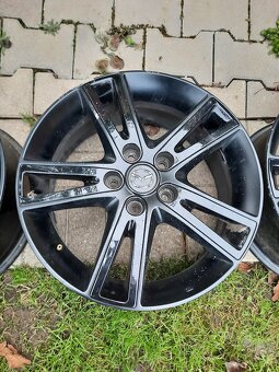 alu disky 5x114,3 R17 7J stred 67,1 ET58 Mazda Hyundai Kia - 3