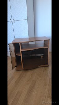 Retro Tv stolík - 3
