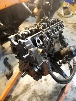 BMW e39 Motor M51 D25 105KW (manuál) - 3