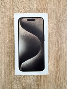 Apple iPhone 15 Pro 256GB prírodný titán - 3