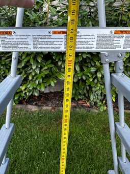 Bazénových rebrík - 3