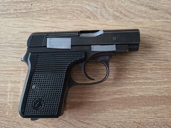 Predám ČZ 92 6,35 Browning - 3