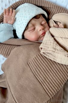 Realistická bábika Marko - 3