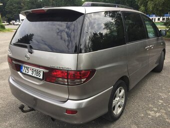 Toyota Previa - 3