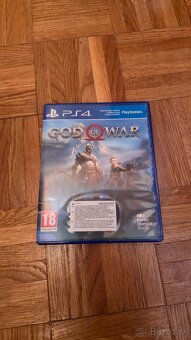 Predam Playstation 4 Pro limited Edition - 3